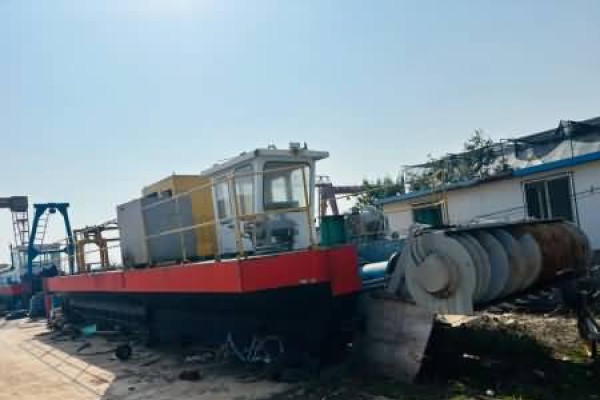 新造船价值的影响因素